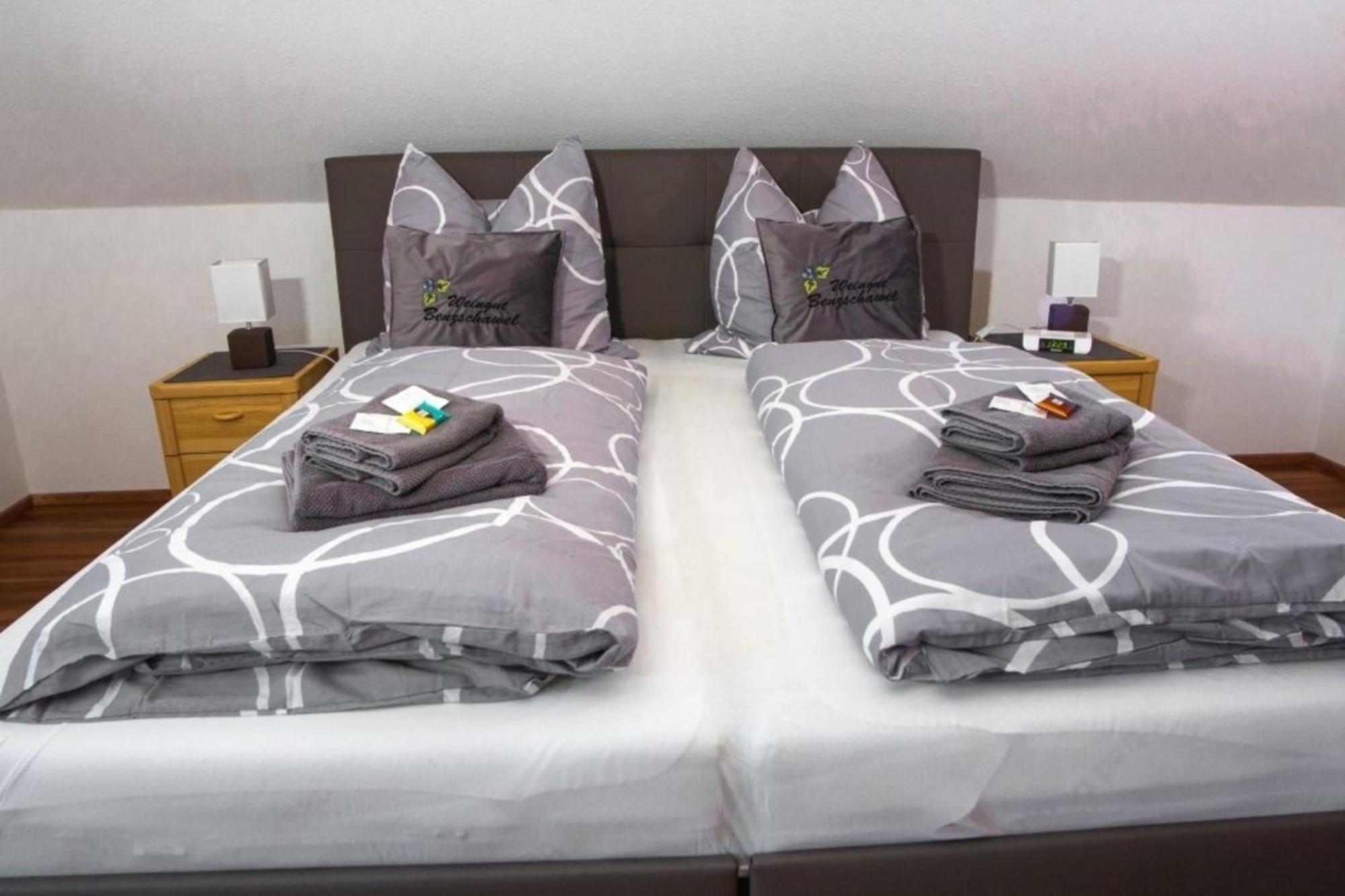 Ferienwohnung Grauschiefer Irsch Zewnętrze zdjęcie