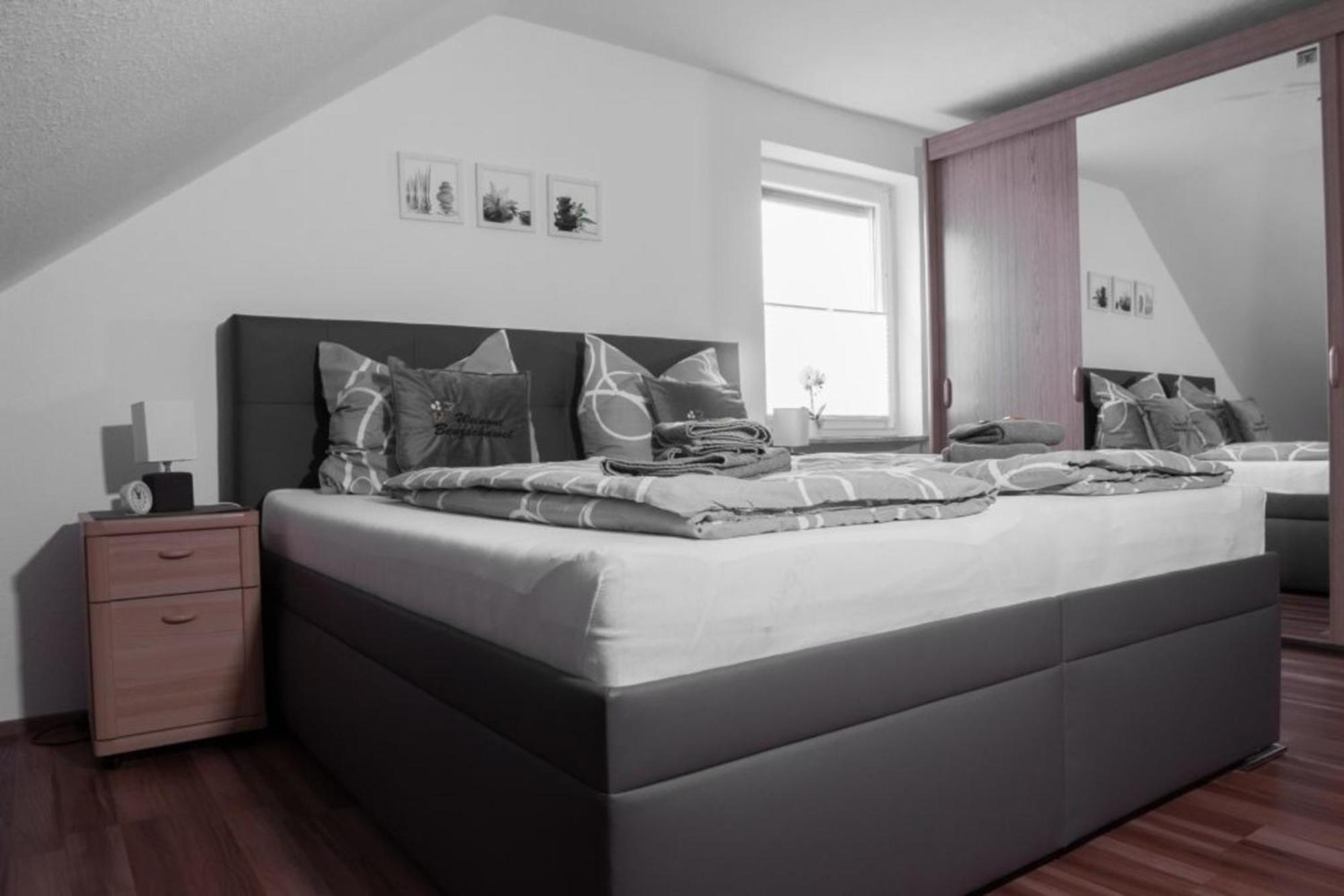 Ferienwohnung Grauschiefer Irsch Zewnętrze zdjęcie